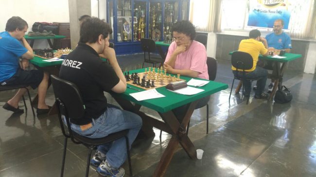 Clube terá treino especial de xadrez no sábado