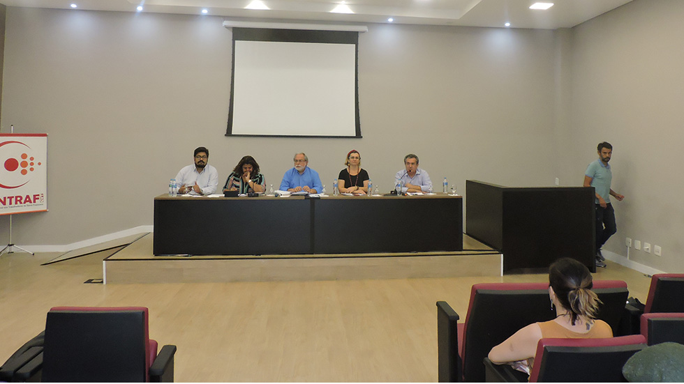 Comando Nacional analisa vedação da ultratividade