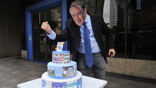 Banqueiros salivam pela privatização da Caixa para este ano