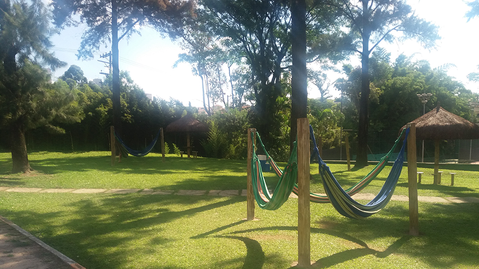 Passe um fim de semana no clube com sua família e amigos