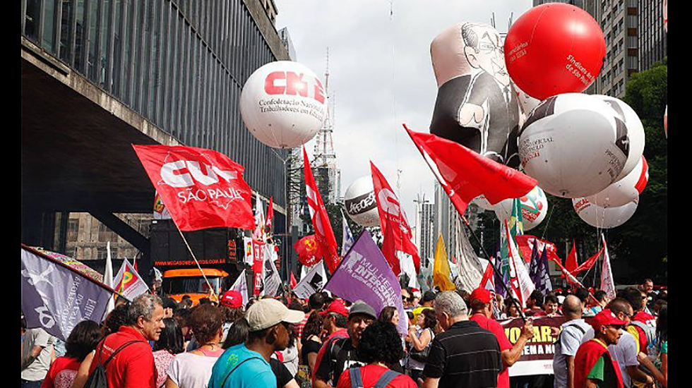 Trabalhadores prometem parar o país se o Congresso votar Reforma