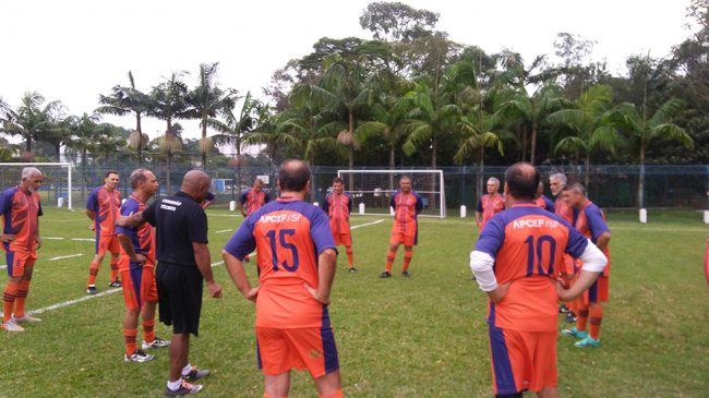 Amistosos de futebol de campo agitaram o clube