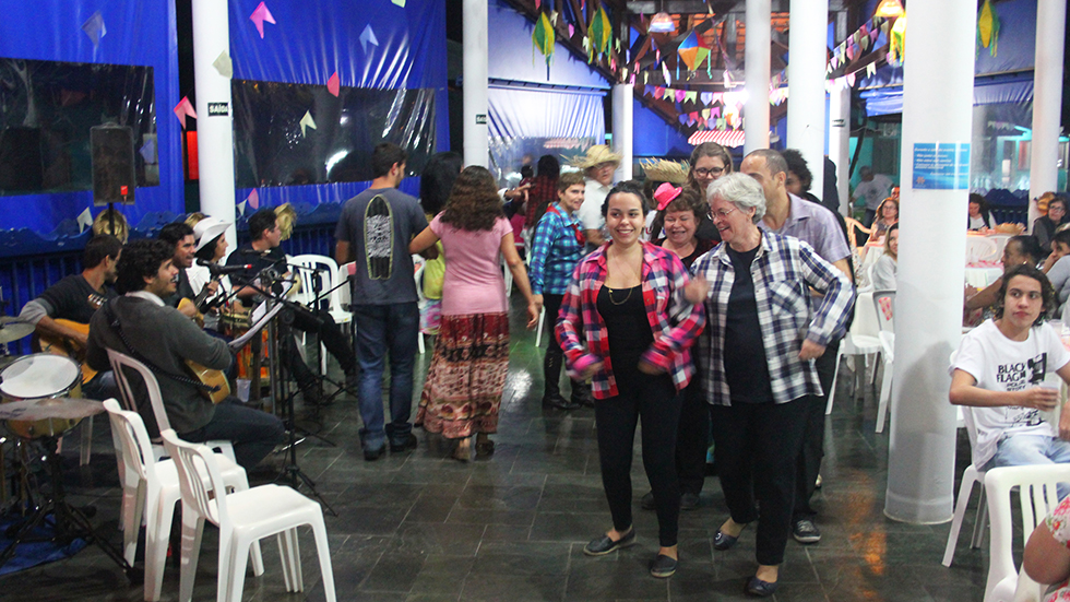 Festas julinas acontecem em Avaré, Suarão e Ubatuba