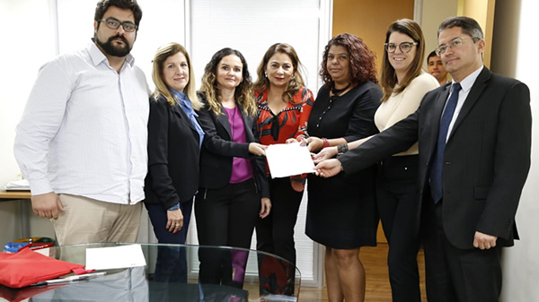 Comando entrega pauta de reivindicações dos empregados da Caixa