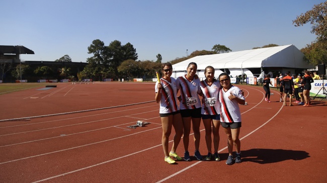 Atletismo e natação garantem medalhas para APCEF/SP