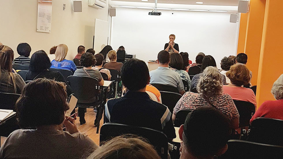 APCEF/SP conversa com aposentados sobre mudanças no Saúde Caixa