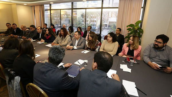 Hoje tem rodada de negociação com a Caixa e Fenaban