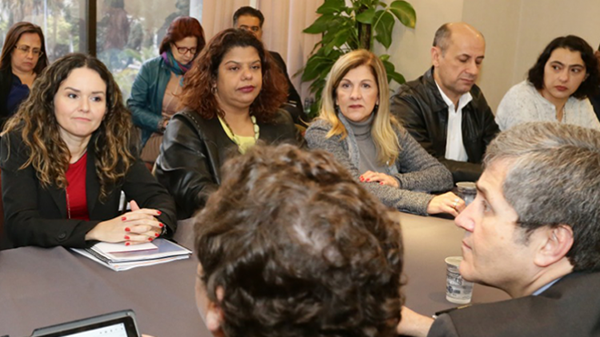 Bancos propõem somente inflação