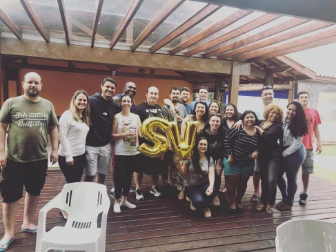 Empregados da Caixa fazem confraternização em Colônia