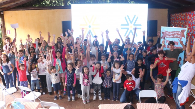 Premiação do Concurso de Desenho leva crianças a minifazenda