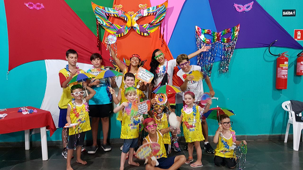 Carnaval nas Colônias: curta o APCEF Folia 2019 com a gente