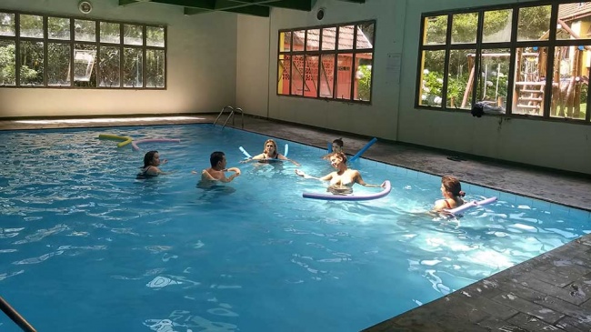 Campos do Jordão faz manutenção nas piscinas