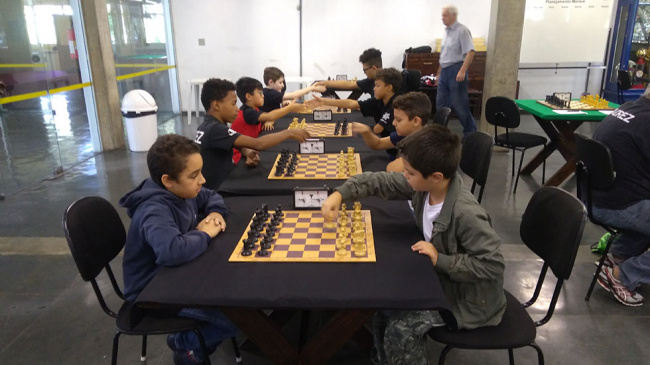 Sábado no clube foi especial para o pessoal que pratica xadrez