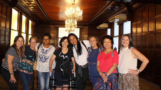 Associados visitam Farol Santander, na capital. Confira