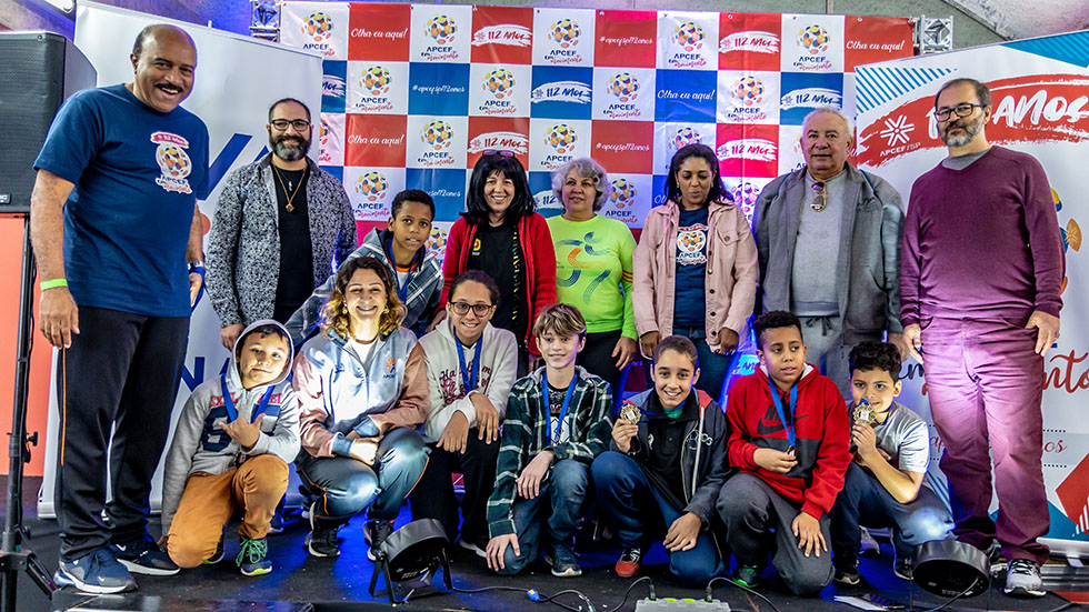 APCEF organiza Torneio Mirim de Xadrez com crianças de projeto