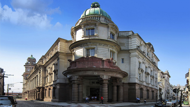 Festa Junina dos Aposentados inclui visita ao Museu do Café