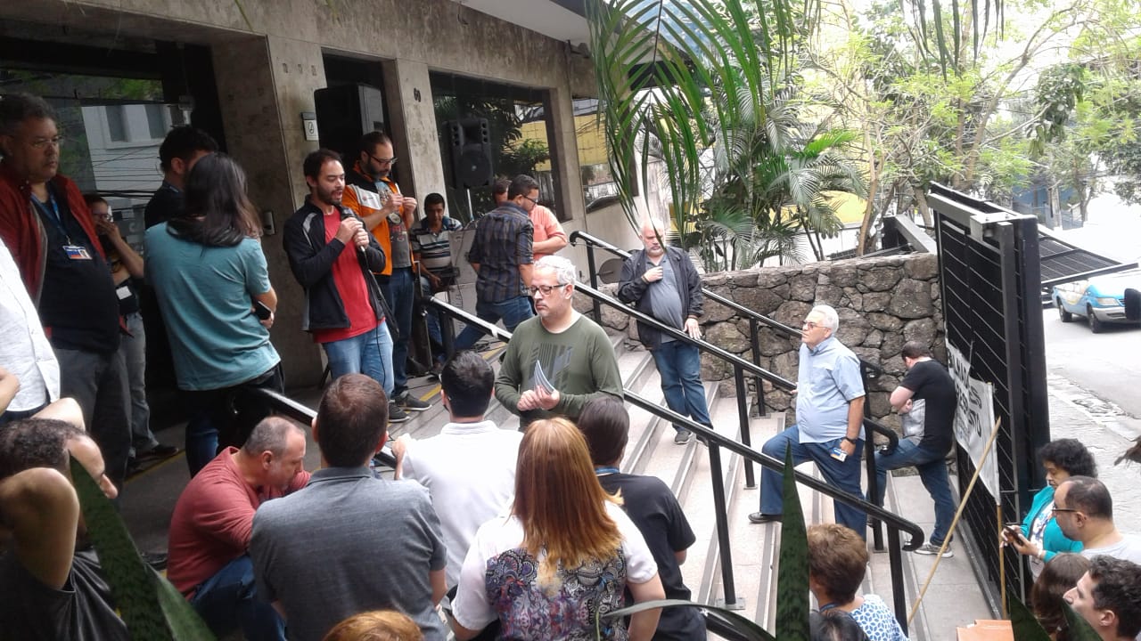 Mobilização pelo FGTS segue durante a tarde