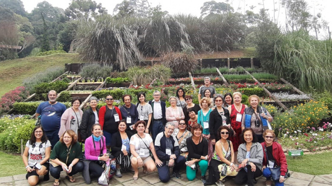 A primavera floriu e sorriu para os associados em Campos do Jordão