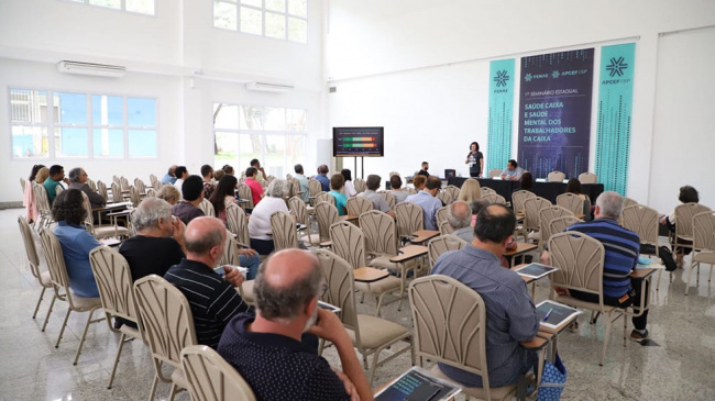 Seminário Saúde Caixa e Saúde Mental reúne empregados do banco público na APCEF/SP