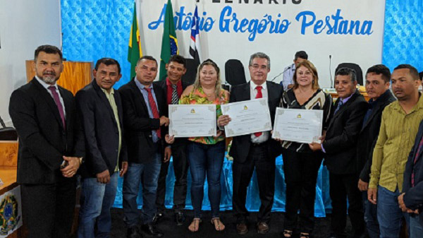 Belágua (MA) homenageia Fenae por resultados do Movimento Solidário