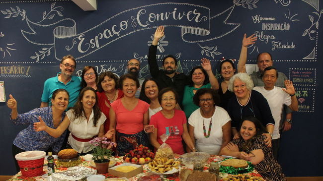 APCEF/SP inova com aulas de inglês para os associados