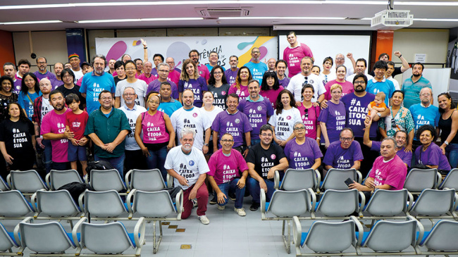 APCEF/SP realiza plenária para debater reestruturação na Caixa