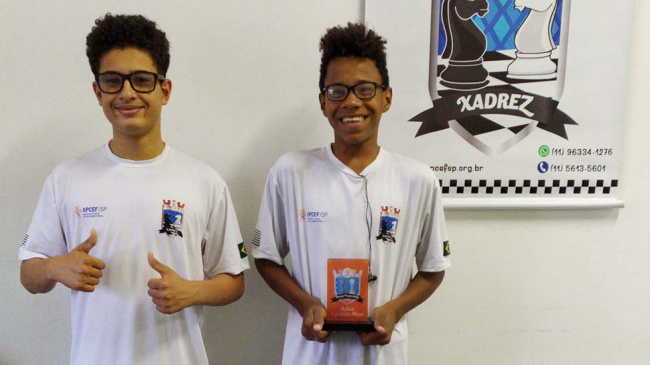 Dependentes podem participar do Interclubes de Xadrez