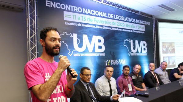 CEE/Caixa denuncia a reestruturação da Caixa à vereadores