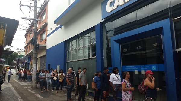 Sobre o decreto presidencial que altera funcionamento dos bancos