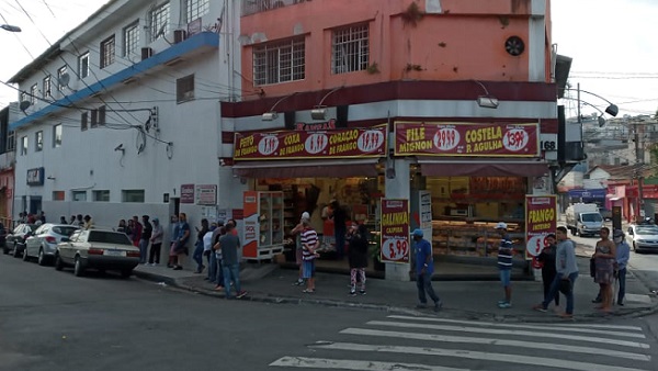 Empregados estão preocupados com ampliação de horário das agências