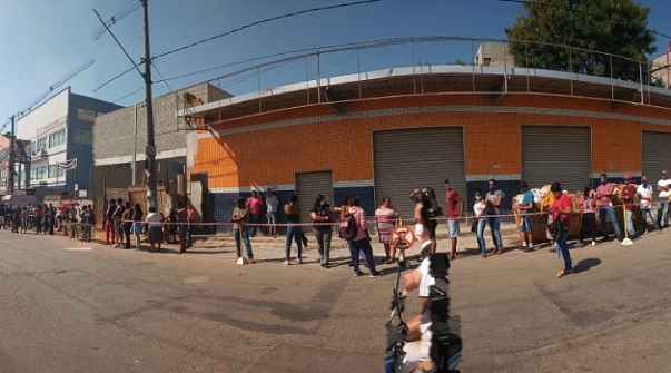 Caixa tenta burlar isolamento com “voluntariado”