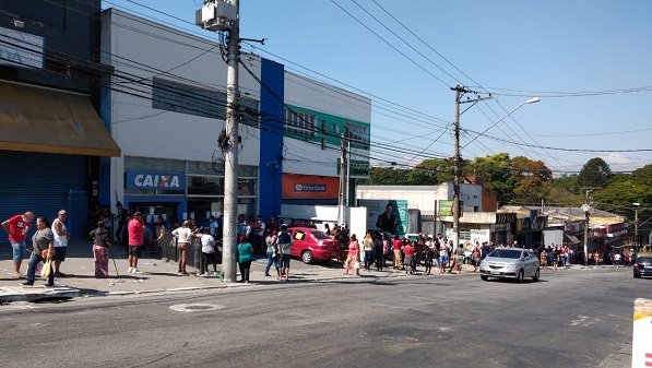 Parte das agências já teve aumento no quantitativo de recepcionistas e vigilantes