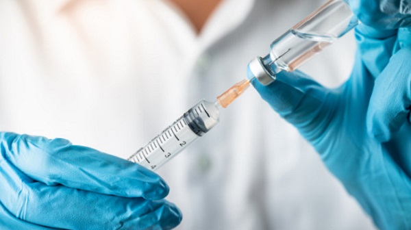 Caixa anuncia vacinação contra a gripe excluindo aplicação nas unidades