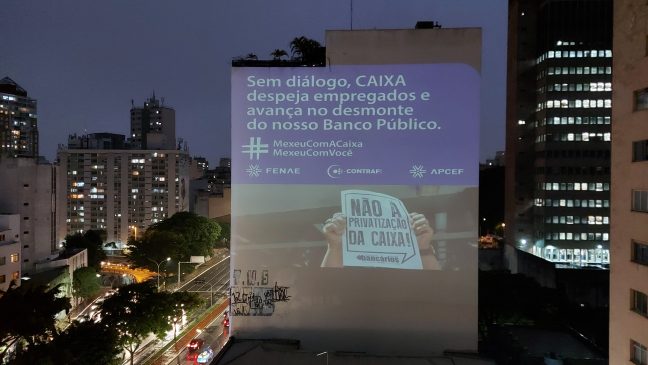 Participe de reunião para debater a situação dos empregados transferidos arbitrariamente