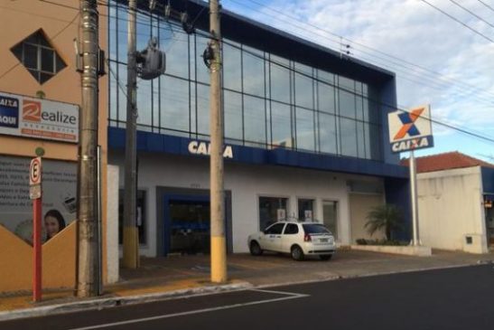 Agências da Caixa em Araraquara ficam fechadas até terça-feira (23) por causa de lockdown total na cidade