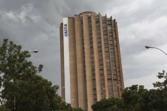 Empregados da VICAT que trabalharem receberão horas extras ou folga compensatória