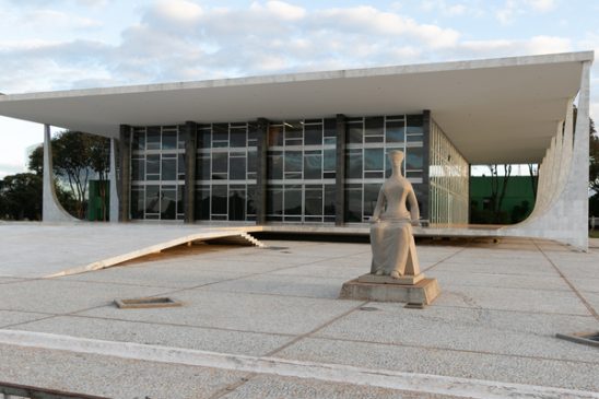 STF derruba embargos da Funcef e não altera decisão de 2020 que garante isonomia a empregadas da Caixa que aderiram a plano de benefícios até junho de 79