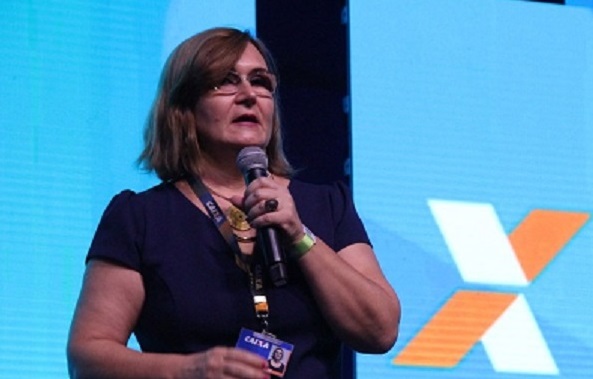 No momento em que o Brasil mais precisa da Caixa, governo corre para privatizar seus ativos