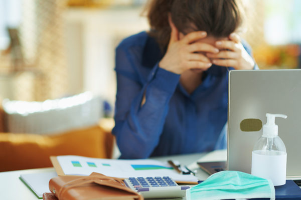 Não Sofra Sozinho: impactos do trabalho remoto na saúde dos empregados da Caixa em pauta na Fenae