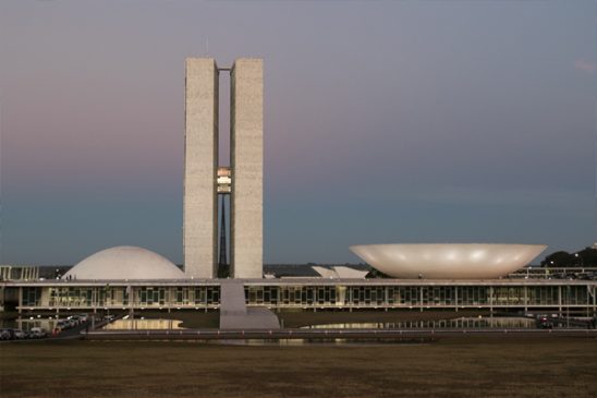 Câmara recebe requerimento contra uso político da Caixa