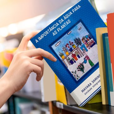 Movimento Solidário da Fenae e projeto Estante Mágica entregam livros para as Apcefs