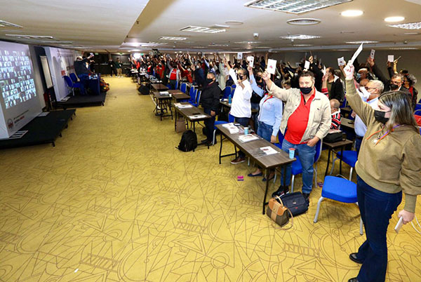 Conferência Estadual da Fetec-CUT/SP elege delegação e aprova propostas para Conferência Nacional com defesa dos direitos, das empresas públicas e da democracia