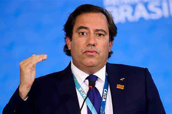 Para Fenae, demissão de Pedro Guimarães foi indispensável