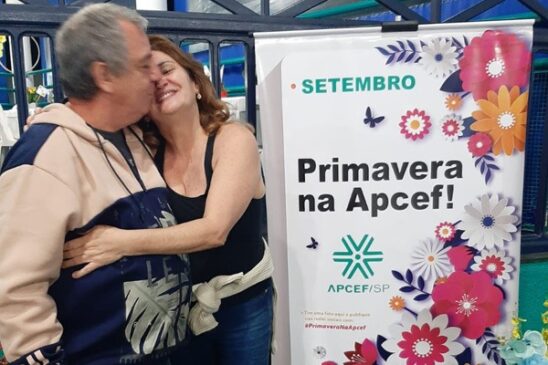 Chegada da primavera traz celebração de aniversário de casamento à Colônia de Ubatuba