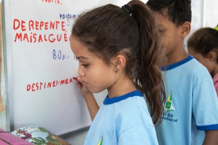 Ação da Fenae e das Apcefs em parceria com Moradia e Cidadania inclui Dia Nacional da Infância