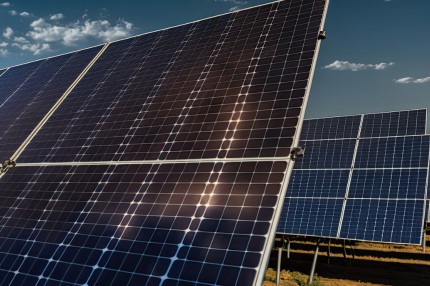 Usinas de energia solar nas Apcefs do AM e de GO têm potencial para atender associados