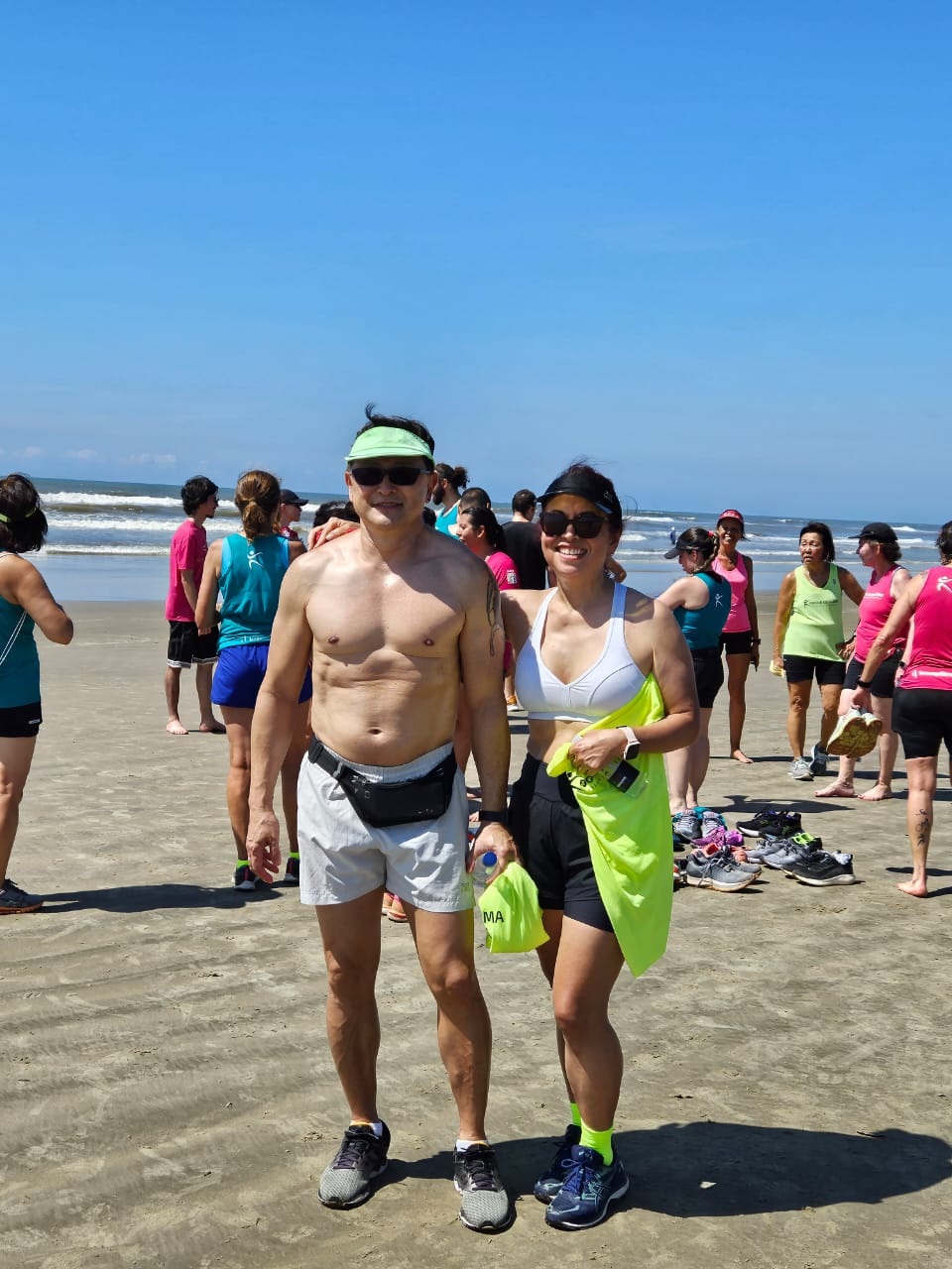 APCEF/SP  Grupo de corrida da Apcef/SP realiza treinão nas areias da praia  de Suarão - APCEF/SP