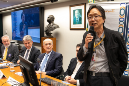 Fenae participa do lançamento de Frente Parlamentar pelos Fundos de Pensão
