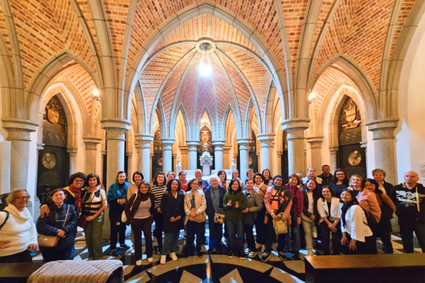 Passos da Cultura leva associados a uma viagem pela história da Catedral da Sé