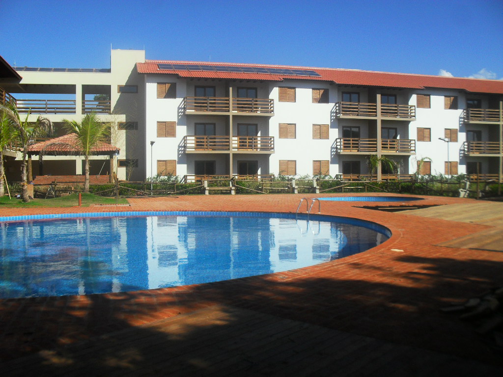 Col&ocirc;nia Avar&eacute;